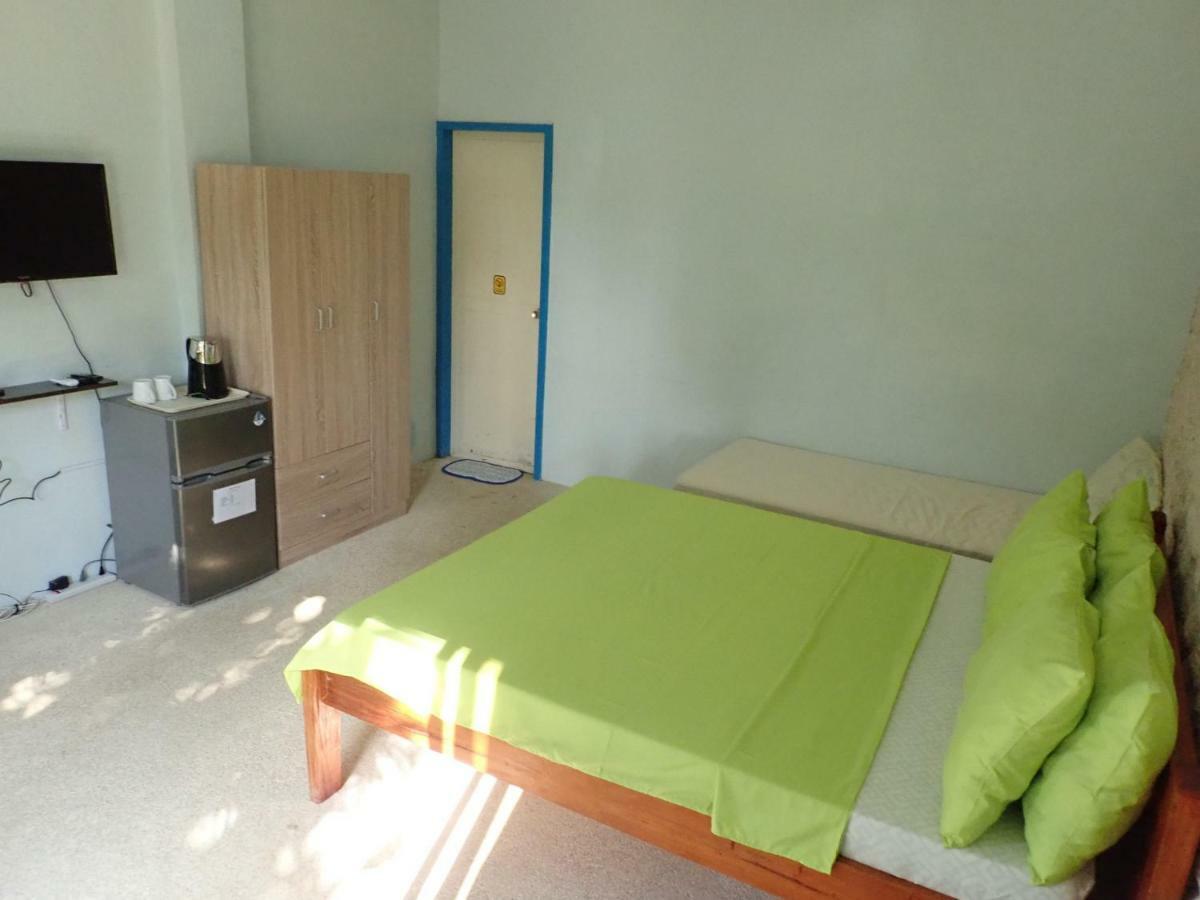 Nost Cottages Lapu-Lapu City Exterior foto